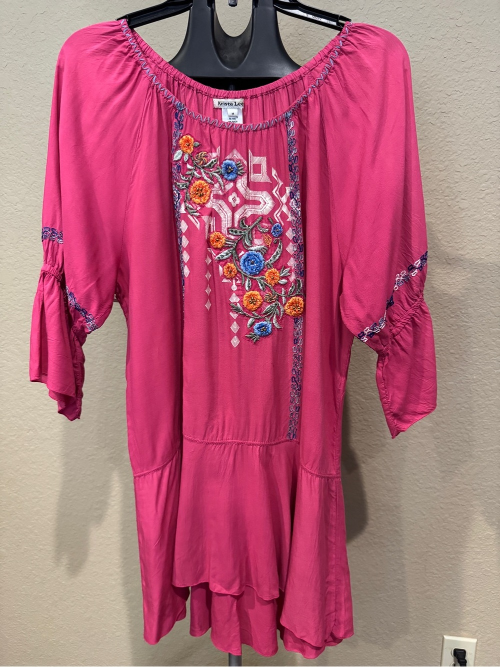 Krista Lee Hot Pink Embroidered Peasant Blouse/Tunic like Double D/Savannah Jane